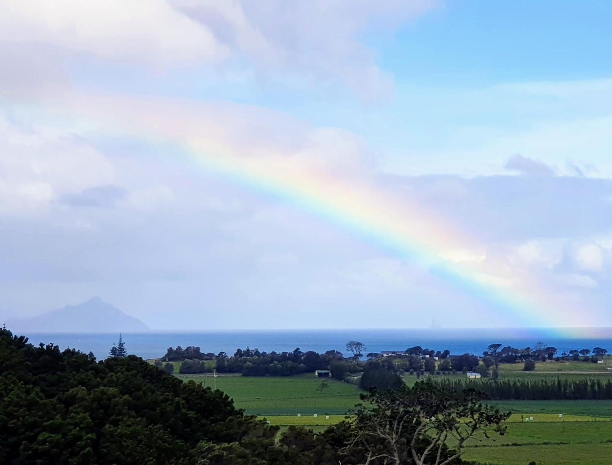 1 Waipu Off-Grid Eco Seaview Geodesic Glamping Dome Hotel Buitenkant foto