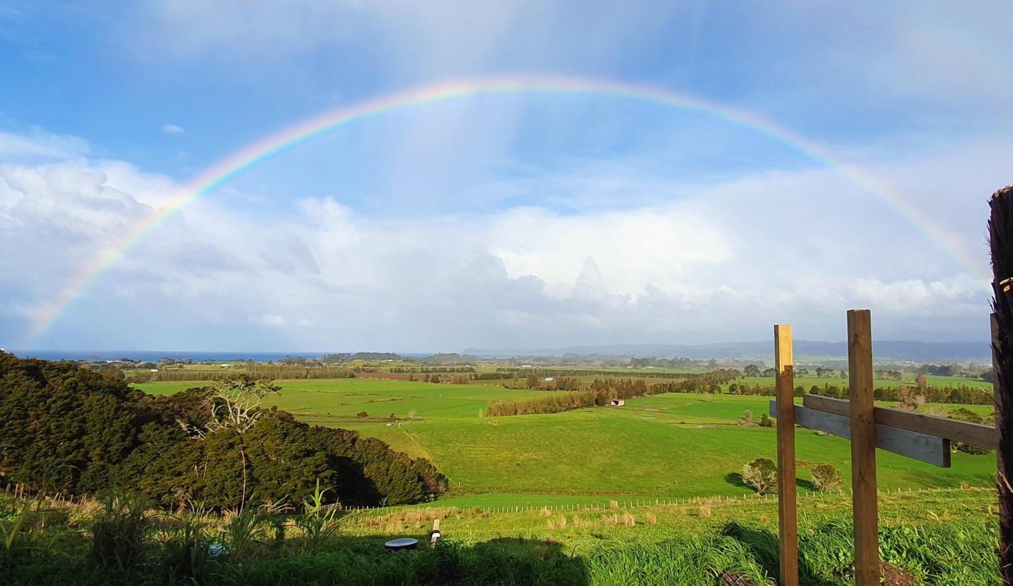 1 Waipu Off-Grid Eco Seaview Geodesic Glamping Dome Hotel Buitenkant foto
